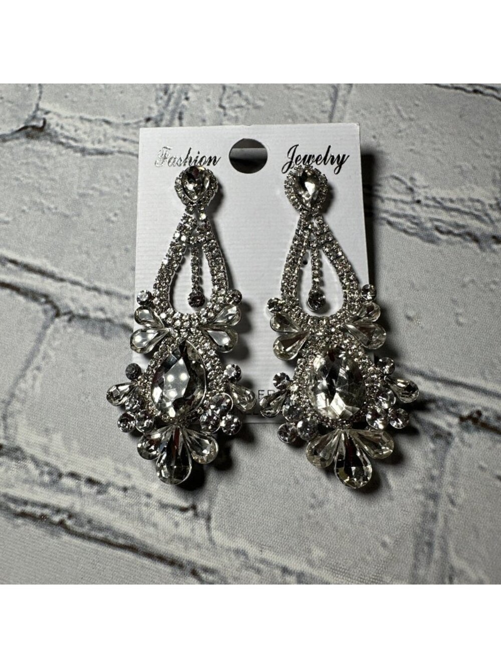 Elegant Cubic Zirconia Teardrop Dangle Earrings Silver Tone Bridal Jewelry NEW
